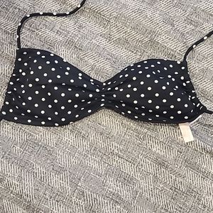 NWOT Victoria's Secret Bikini Top